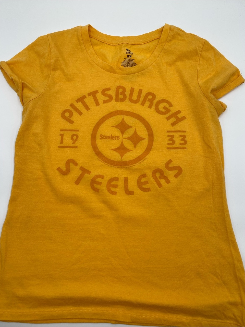 NFL Pittsburgh Steelers Women’s Tee with cuffed sleeves Size M